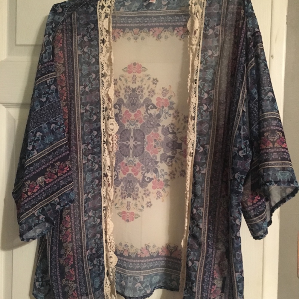 Xhileration Printed Kimono